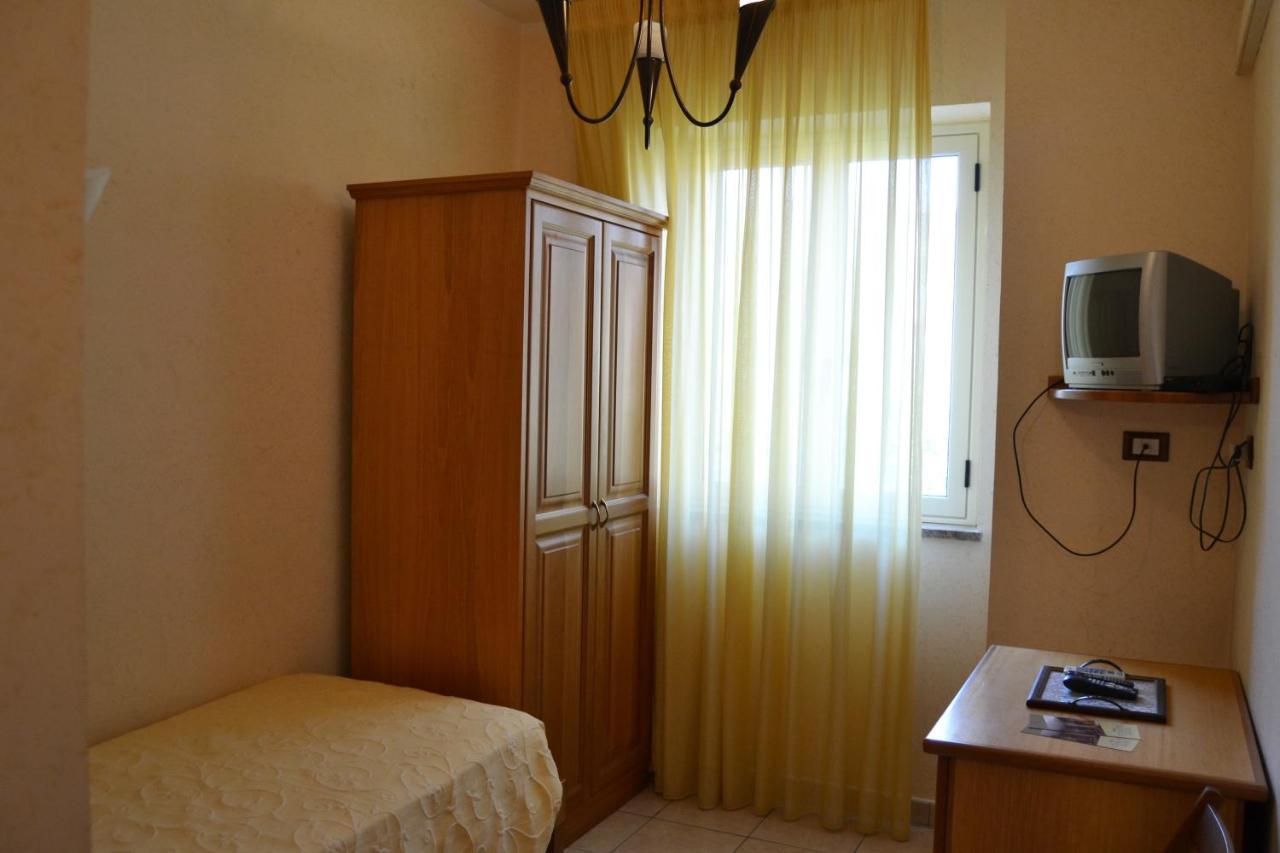 Hotel Ristorante L'Avvenire Gizzeria Δωμάτιο φωτογραφία
