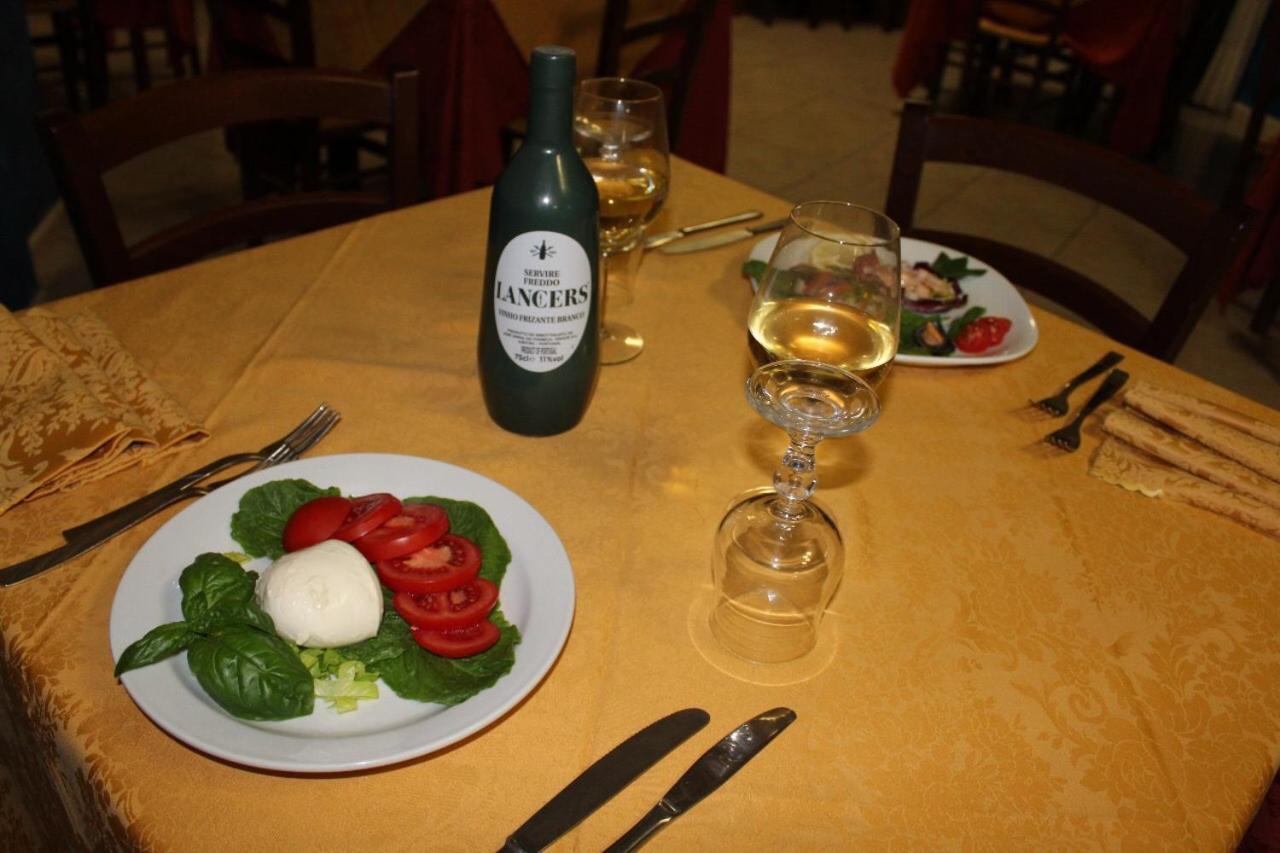 Hotel Ristorante L'Avvenire Gizzeria Εξωτερικό φωτογραφία
