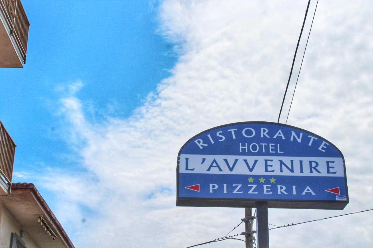 Hotel Ristorante L'Avvenire Gizzeria Εξωτερικό φωτογραφία